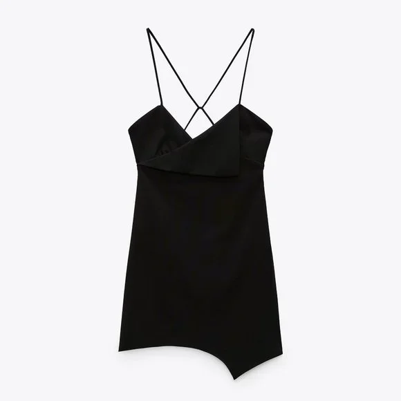 🆕 | Zara Surplice Dress in Black - Picture 2 of 10